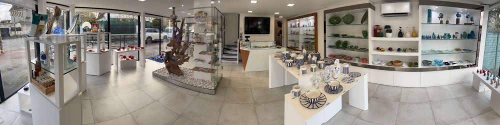 interieur de la boutique Racines by Brilogis